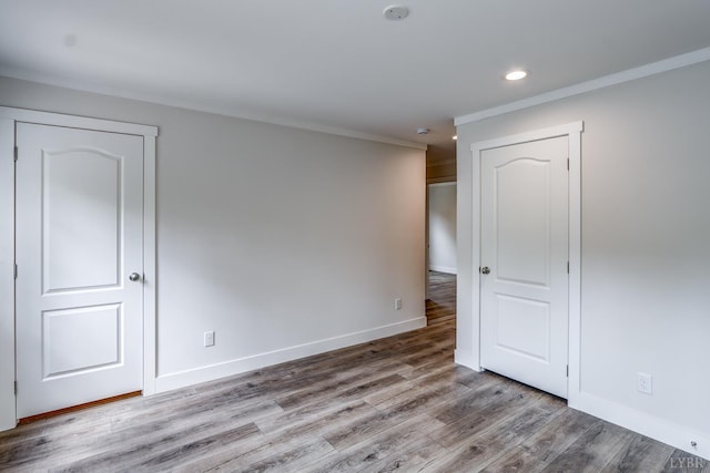 895 Union Hill Rd, Amherst, VA 24522 - unfurnished room featuring wood finished floors, crown molding, recessed lighting, baseboards, and a smoke detector