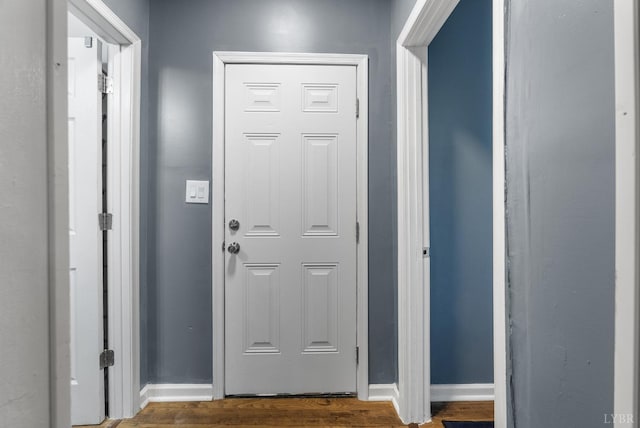 915 17th St, Lynchburg, VA 24504 - entryway with wood finished floors and baseboards