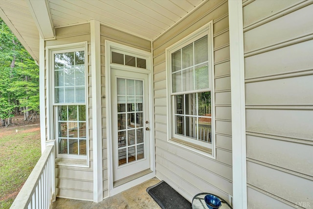 1309 W Pine Ridge Rd, Huddleston, VA 24014 - view of doorway to property