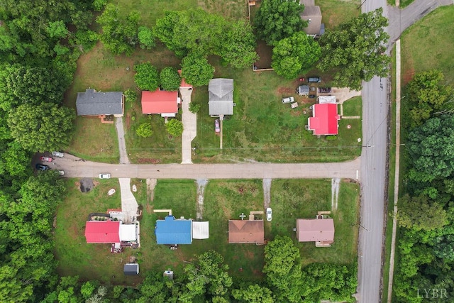 702 11th St, Altavista, VA 24517 - drone / aerial view