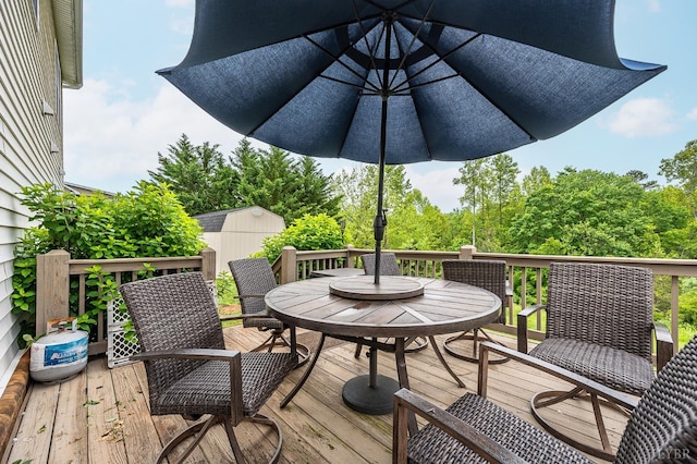 314 Cooper Way, Evington, VA 24550 - wooden terrace with outdoor dining space