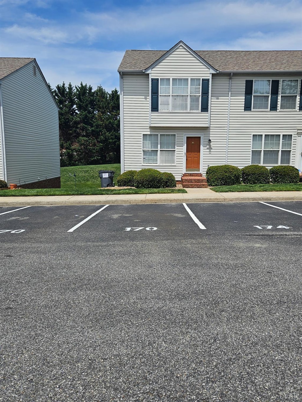 170 Mulberry Cir, Lynchburg, VA 24502 - uncovered parking lot featuring entry steps