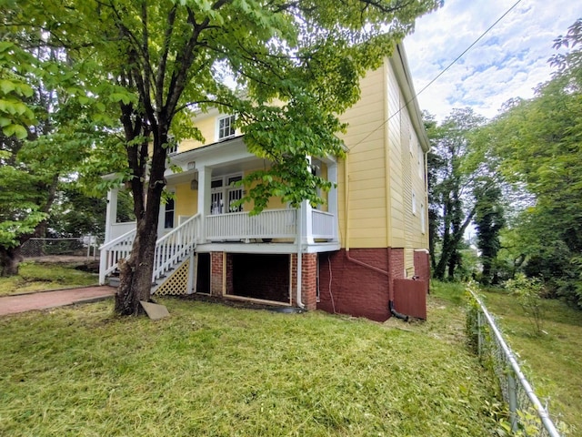 1503 Jackson St, Lynchburg, VA 24504 - view of front of house with a porch and stairs
