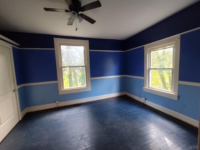 1503 Jackson St, Lynchburg, VA 24504 - unfurnished room featuring ceiling fan, baseboards, and wood finished floors
