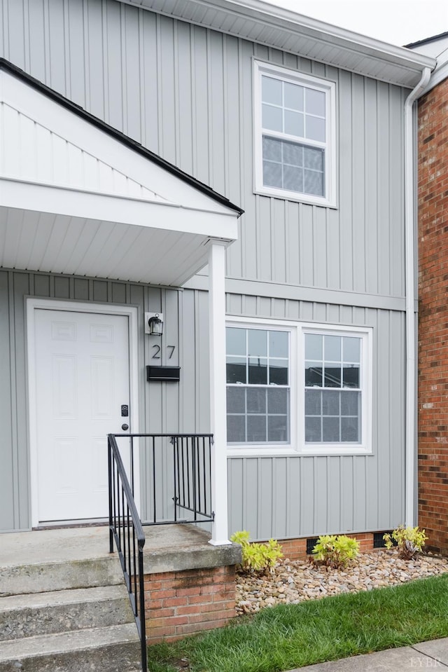 3501 Fort Ave Unit 27, Lynchburg, VA 24501 - doorway to property with crawl space