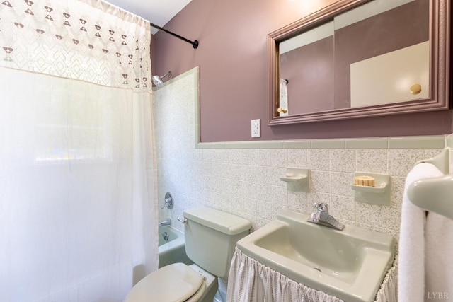1261 Krise Cir, Lynchburg, VA 24503 - full bath with tile walls, shower / bath combination with curtain, toilet, vanity, and wainscoting