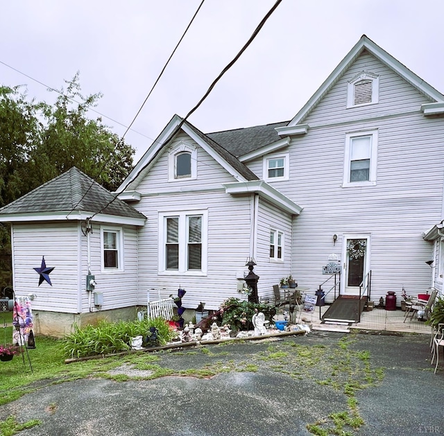 901 Bedford Ave, Altavista, VA 24517 - back of house featuring a patio area