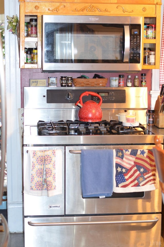 901 Bedford Ave, Altavista, VA 24517 - kitchen featuring appliances with stainless steel finishes