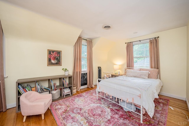 213 Kensington Ave, Lynchburg, VA 24503 - bedroom with wood finished floors and baseboards