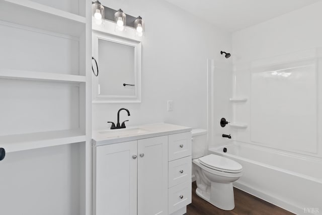 1040 Coronado Ln, Lynchburg, VA 24502 - full bathroom with toilet, vanity, shower / washtub combination, and wood finished floors
