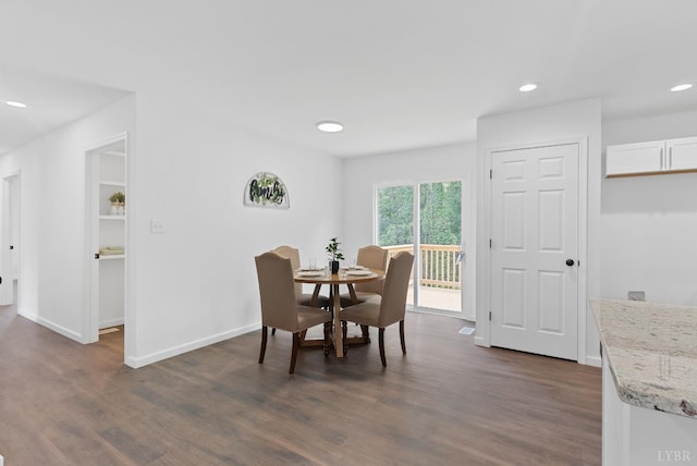 1040 Coronado Ln, Lynchburg, VA 24502 - dining area with dark wood-type flooring, recessed lighting, and baseboards
