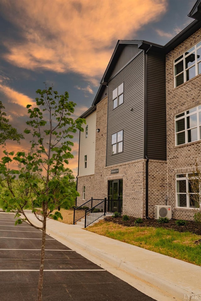 128 Brenleigh Ct Unit 105, Lynchburg, VA 24501 - view of property featuring ac unit