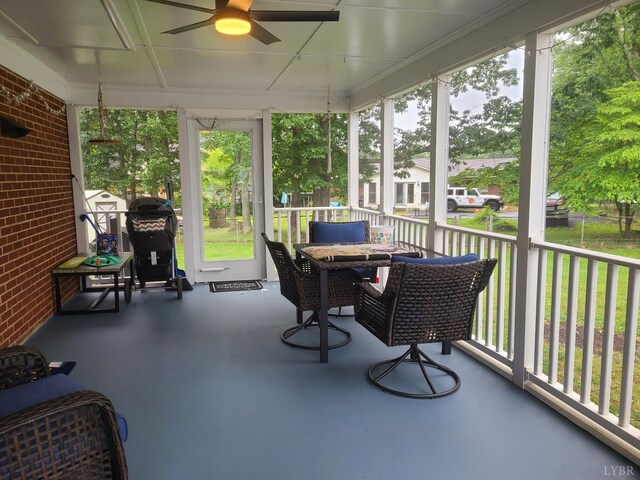 356 Ferguson St, Appomattox, VA 24522 - sunroom / solarium featuring ceiling fan