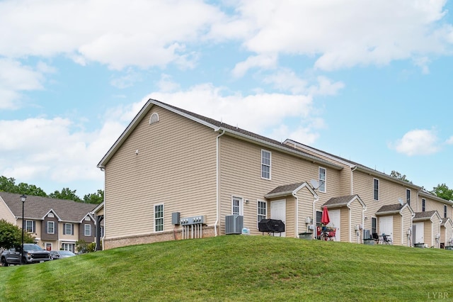 62 Squire Cir, Lynchburg, VA 24501 - view of home's exterior featuring a lawn and a residential view