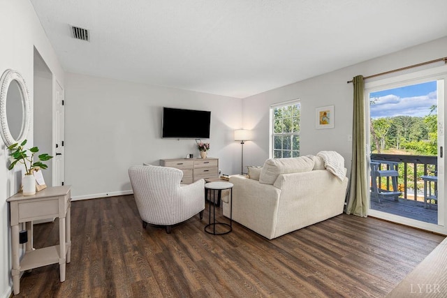 14 Jefferson Village Dr, Forest, VA 24551 - living area featuring dark wood-style flooring and baseboards