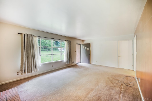 201 Oakland Cir, Lynchburg, VA 24502 - empty room with carpet flooring and baseboards