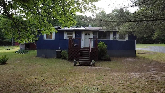 134 Napier Dr, Concord, VA 24538 - bungalow with a front lawn