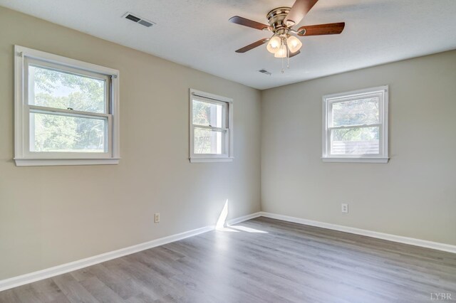 139 Grimes Dr, Madison Heights, VA 24572 - photo 18