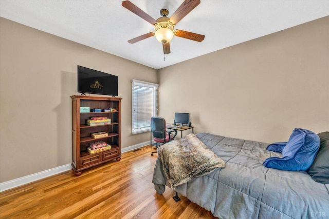 1066 Siesta Key Ct, Moneta, VA 24121 - bedroom featuring baseboards, light wood-type flooring, and ceiling fan