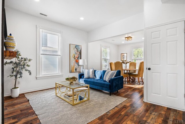 1004 Buchanan, Lynchburg, VA 24501 - living room with dark wood finished floors, recessed lighting, and baseboards
