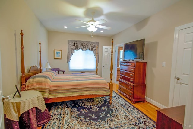 bedroom featuring light wood-style flooring, recessed lighting, and a ceiling fan