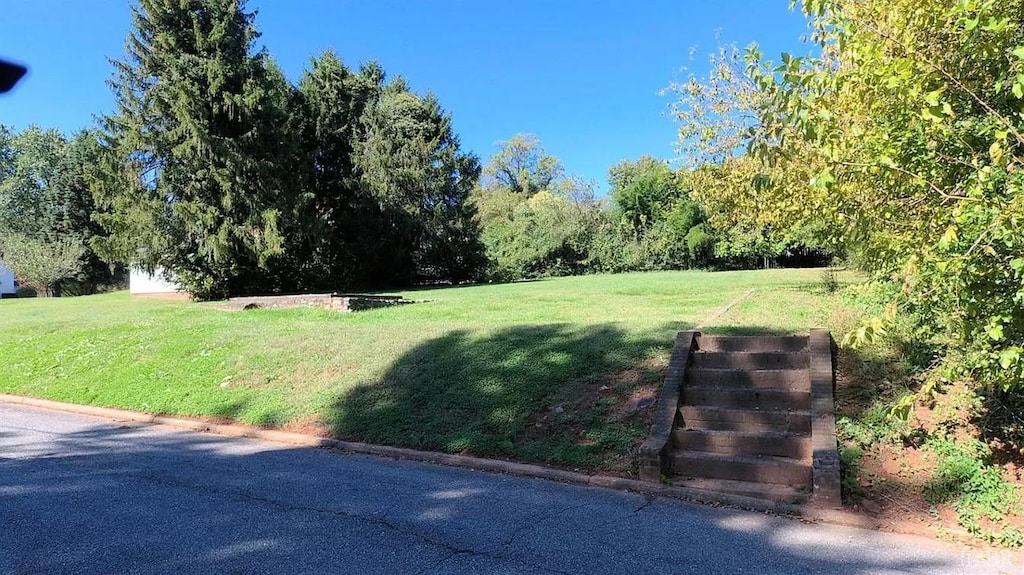3817 Cambria St, Lynchburg, VA 24502 - photo 2