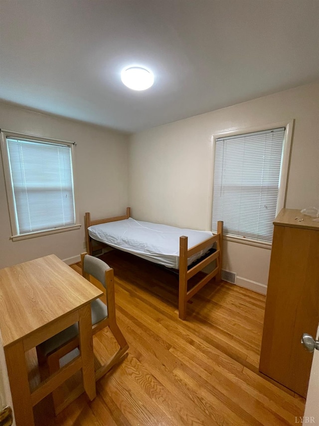 609 Hood St, Lynchburg, VA 24501 - bedroom featuring light wood finished floors