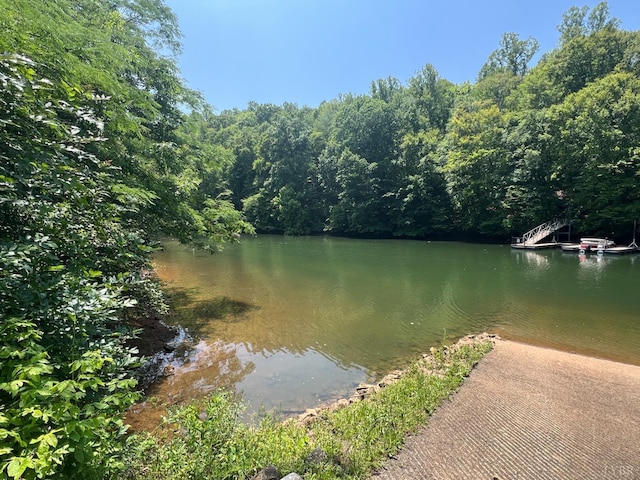 14 Sunset Bay Rd, Gretna, VA 24557