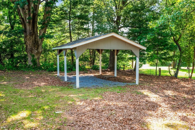 206 Huffmond St, Gretna, VA 24557 - view of community featuring a detached carport