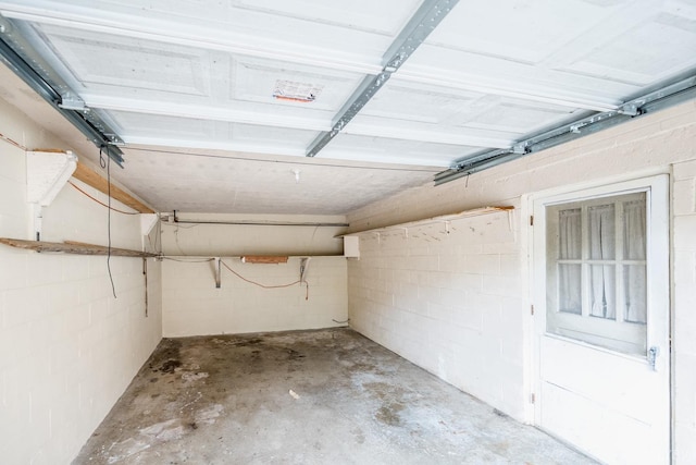 2207 Indian Hill Rd, Lynchburg, VA 24503 - garage featuring concrete block wall