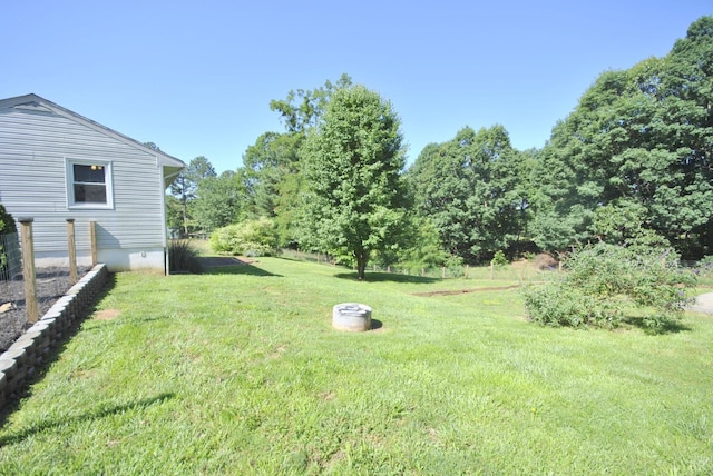 112 Half Moon Ln, Rustburg, VA 24588 - view of green lawn