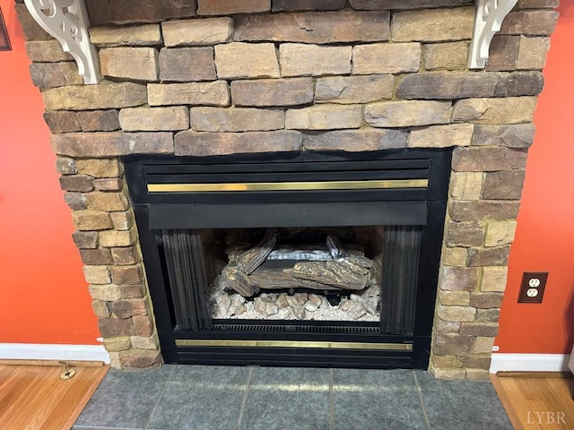 8 Northgate Ct, Lynch Station, VA 24571 - detailed view of a glass covered fireplace and baseboards