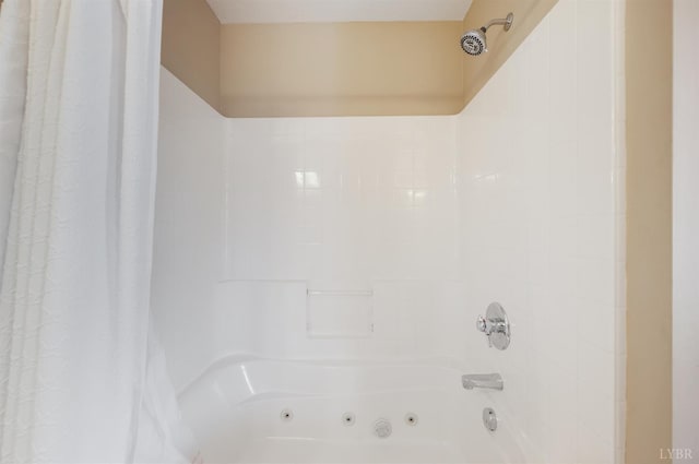 116 Wyndsong Pl, Lynchburg, VA 24502 - full bathroom featuring shower / bath combo with shower curtain