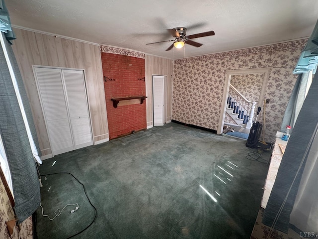 512 Polk St, Lynchburg, VA 24504 - unfurnished bedroom featuring ceiling fan, crown molding, and wallpapered walls