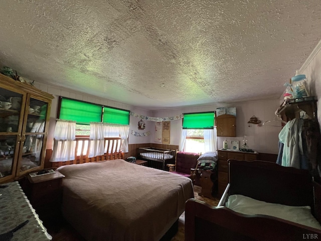 8288 Red House Rd, Phenix, VA 23959 - bedroom with a textured ceiling