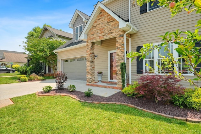 403 Cornerstone St, Lynchburg, VA 24502 - view of front of house with stone siding, driveway, and a front yard