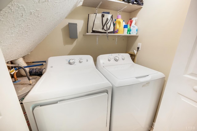 17 Jefferson Village Dr, Forest, VA 24551 - laundry area featuring washing machine and dryer
