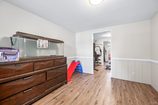 1246 Rainbow Forest Dr, Lynchburg, VA 24502 - interior space featuring a wainscoted wall and light wood finished floors