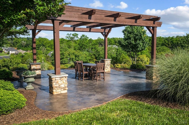 1424 Lake Manor Dr, Forest, VA 24551 - view of patio with outdoor dining area and a pergola