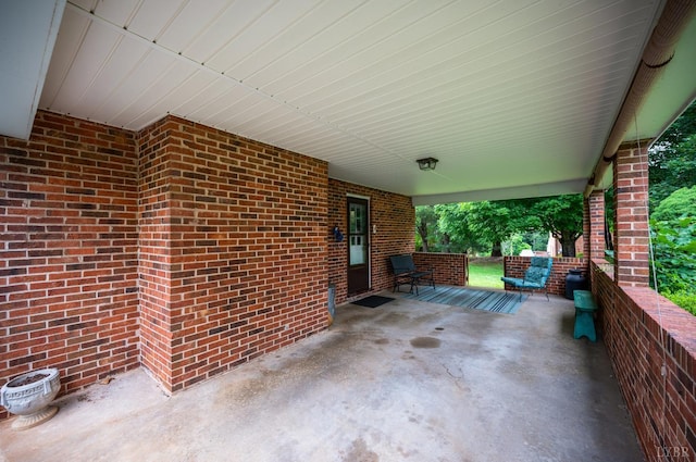 313 Robin Dr, Lynchburg, VA 24502 - porch featuring a carport