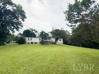 2025 Coles Creek Dr, Rocky Mount, VA 24151 - view of grassy yard