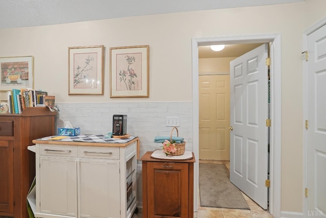 158 Salisbury Cir, Lynchburg, VA 24502 - office with wainscoting