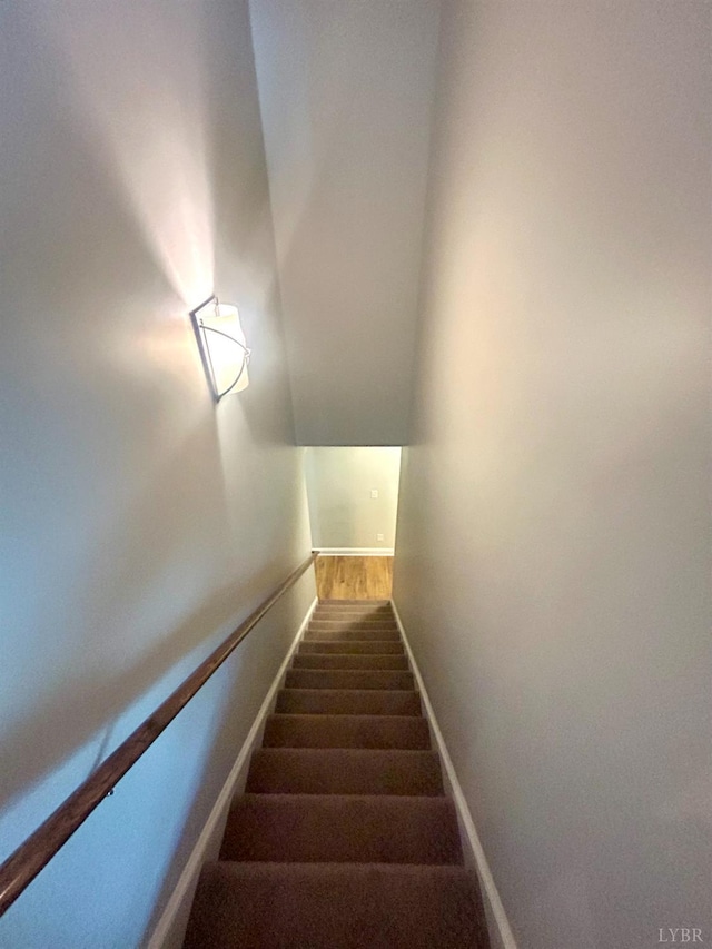 1481 Helmsdale Dr, Forest, VA 24551 - stairway featuring baseboards