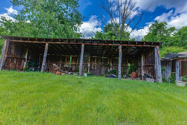 1121 Red Hill Rd, Big Island, VA 24526 - view of yard featuring an outbuilding and an outdoor structure