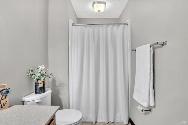 51 Laurel Ln, Lynchburg, VA 24502 - full bathroom featuring a textured ceiling, vanity, and a shower with shower curtain
