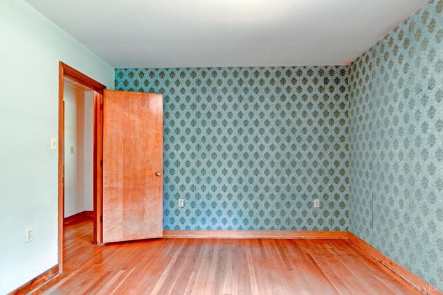 7001 Phenix Main St, Phenix, VA 23959 - photo 25