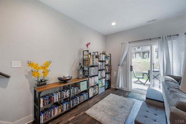 54 Allwell Rd, Lynchburg, VA 24502 - sitting room with wood finished floors and recessed lighting