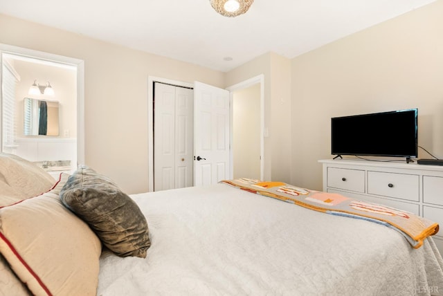 1853 Rainbow Forest Dr, Lynchburg, VA 24502 - bedroom with a closet and ensuite bathroom