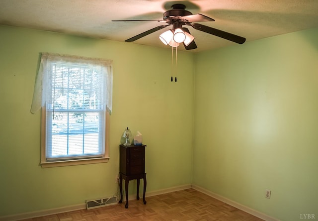 1769 Izaak Walton Rd, Madison Heights, VA 24572 - empty room featuring a ceiling fan and a textured ceiling