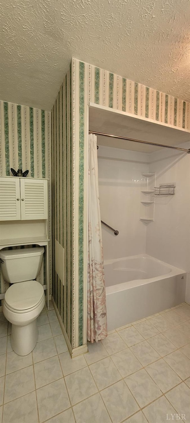 1769 Izaak Walton Rd, Madison Heights, VA 24572 - full bath with wallpapered walls, a textured ceiling, and tile patterned flooring